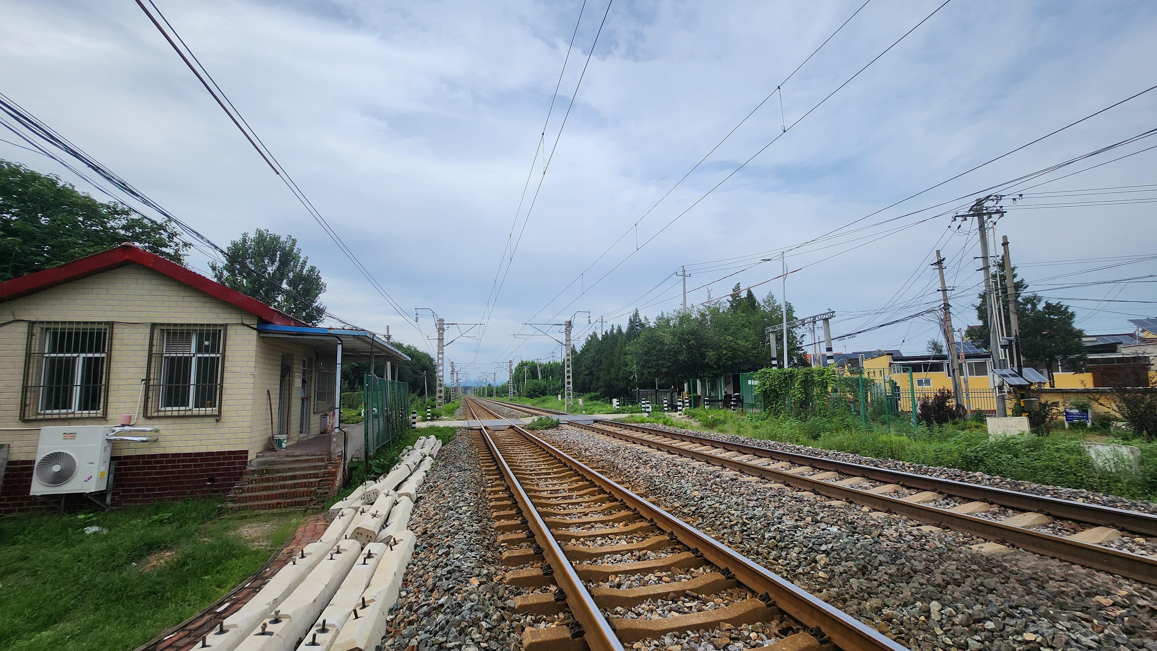 卢正圈铁路道口项目